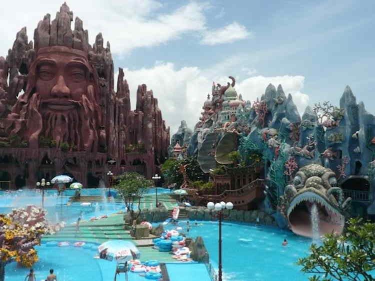 Vietnams Soui Tien Park Strange Theme Park