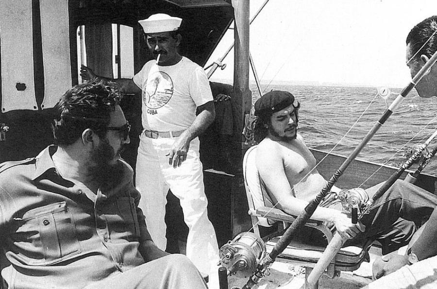 Che Guevara Fidel Castro Fishing 1960