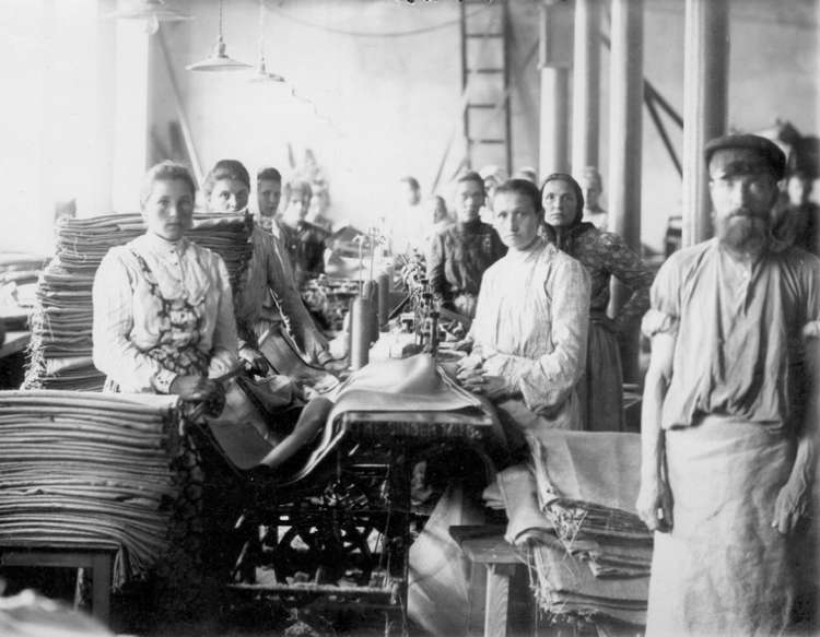 Workers From The Russian Empire 60